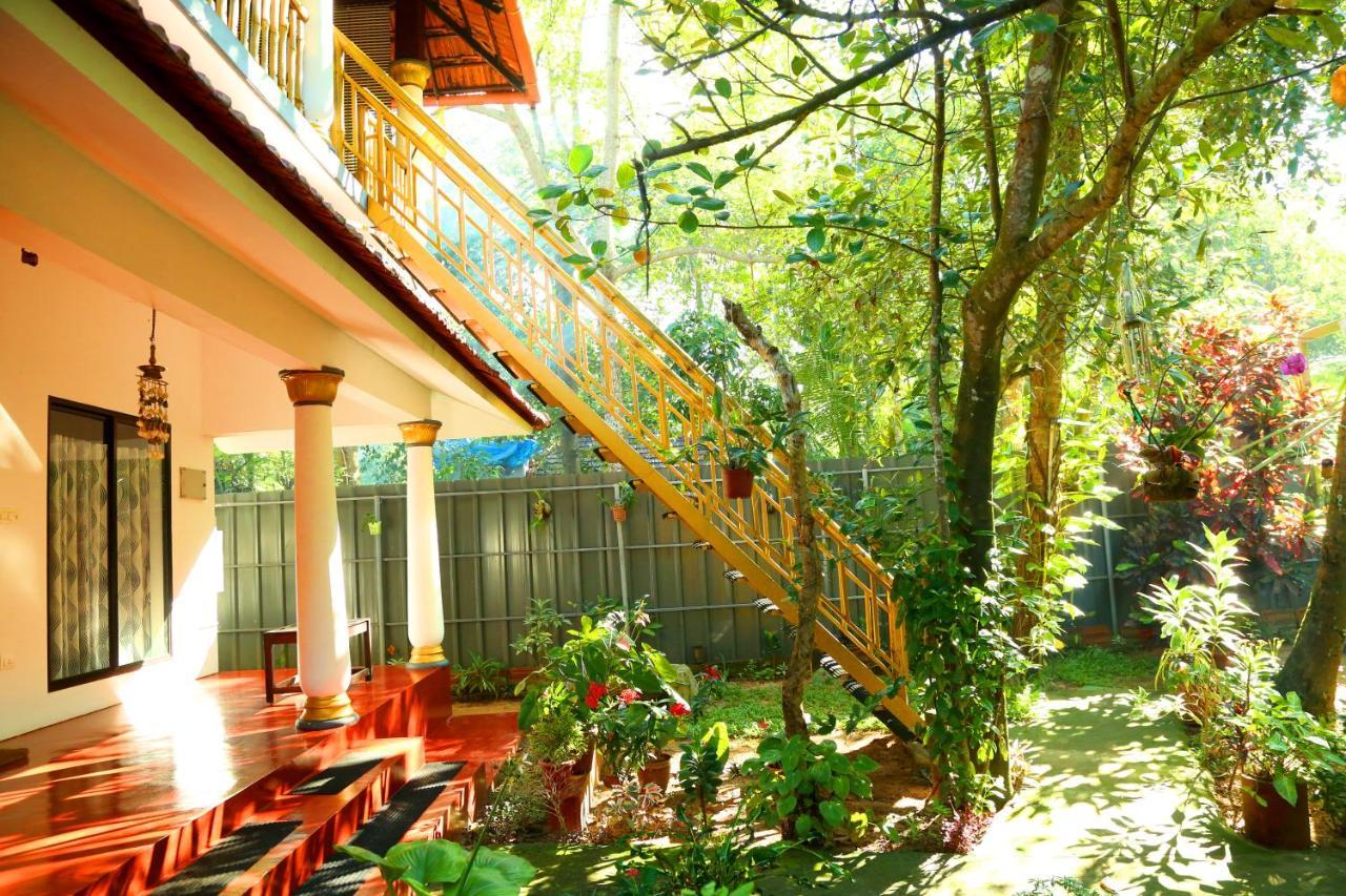 Marari John'S Beach Apartamento Mararikulam Exterior foto