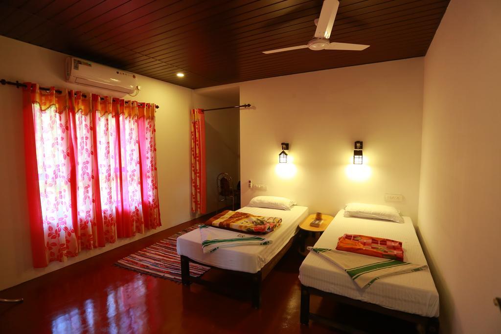 Marari John'S Beach Apartamento Mararikulam Exterior foto